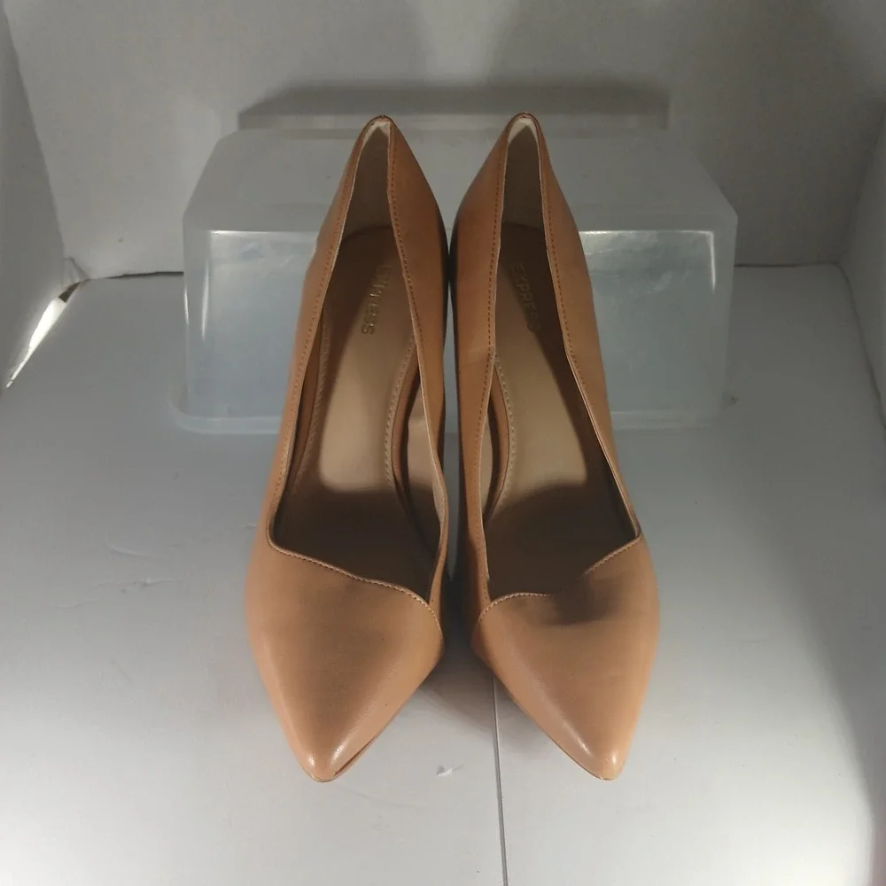 Express Pointed Toe Pumps 10 Tan Nude Stiletto Heels Office Siren Professional
